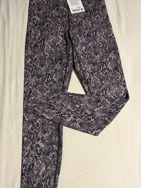 lululemon Glow Up™ Super-High-Rise Tight 25"